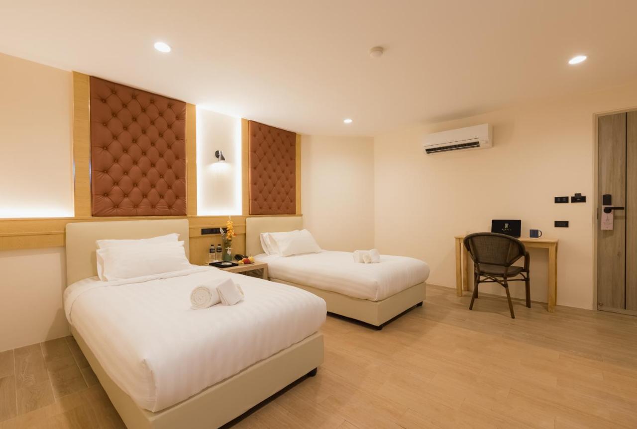 Heaven Boutique Hotel Банкок Екстериор снимка